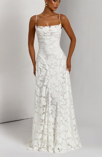 Amélie Lace Maxi Dress