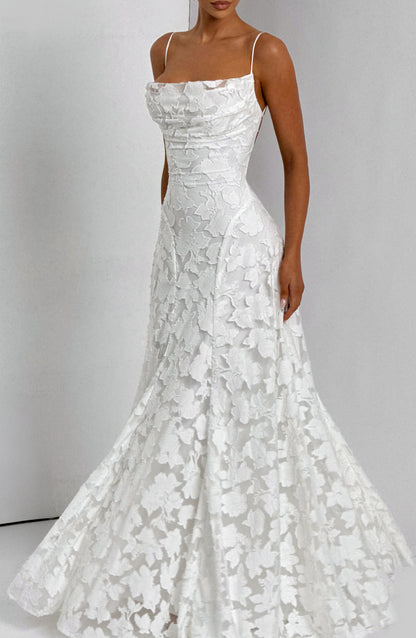 Amélie Lace Maxi Dress